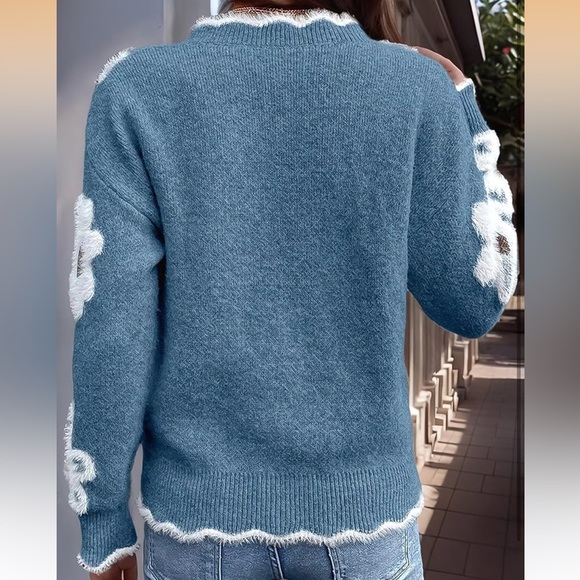 Blue Floral Fuzzy V-Neck Sweater - Picture 2 of 6